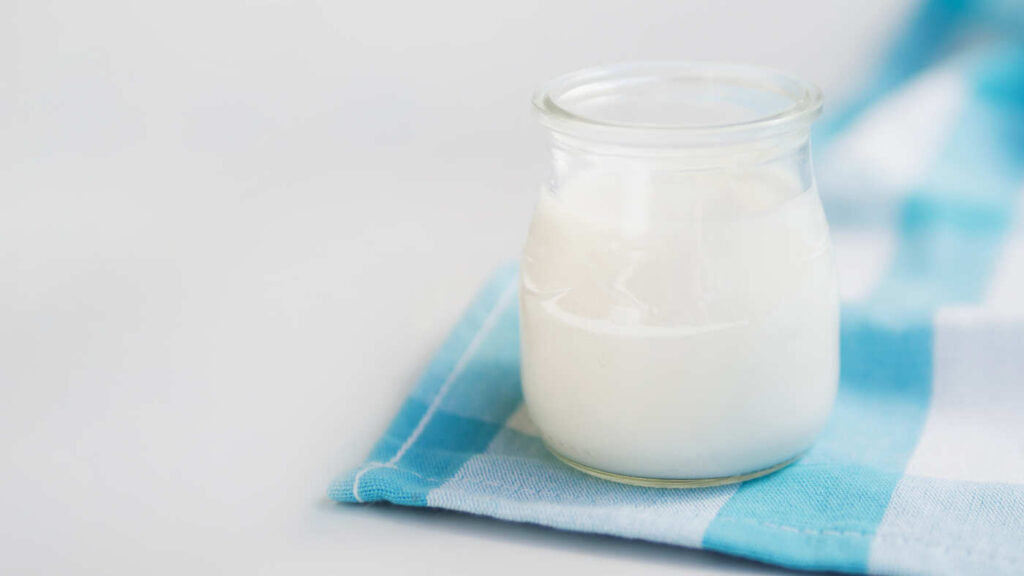 yaourt nature remède de grand-mère pour les démangeaisons intimes