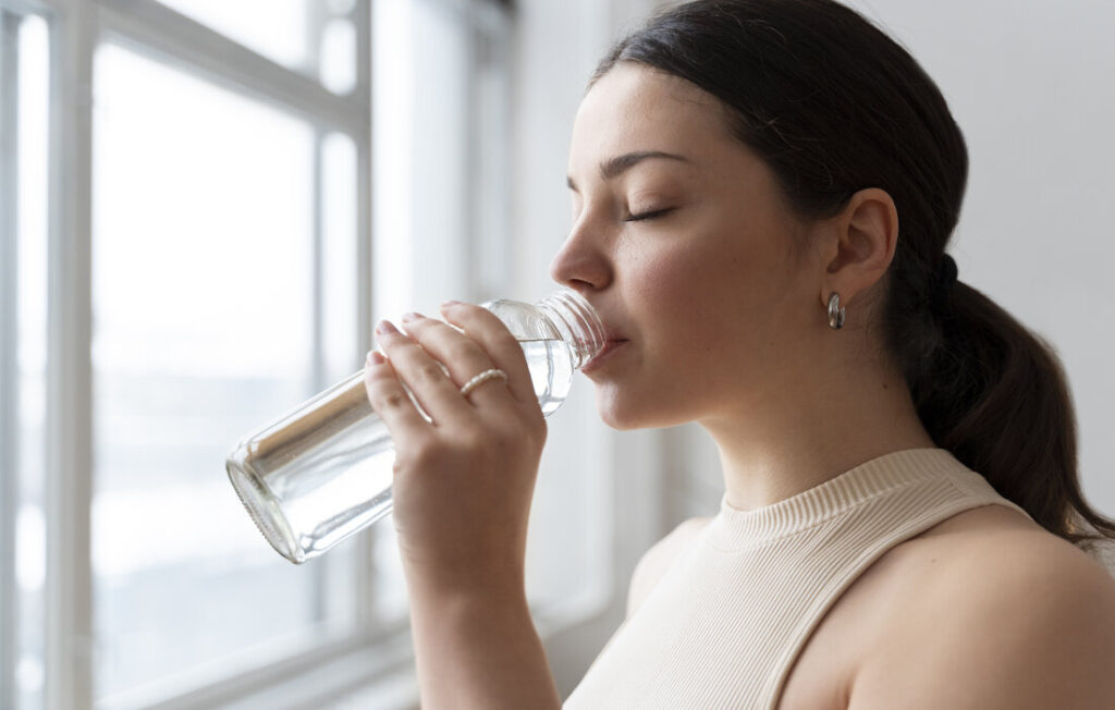 boire de l'eau contre l'urine trouble